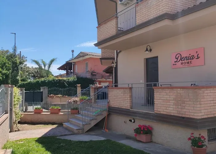 Denia\'S Home
